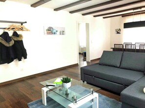 TV - Apartment 2-6 Pers near City with free Parking and Nespresso (St. Gallen)