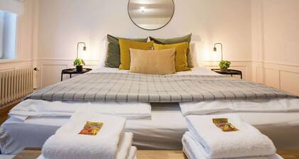 Apartment West with private Parking and Nespresso-Café