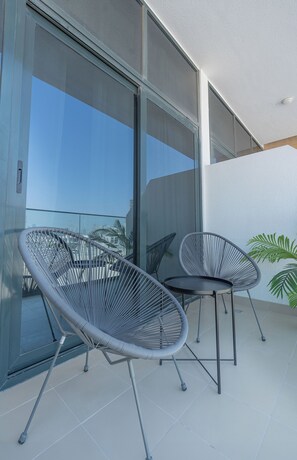 Comfort-studio, parveke, kaupunkinäköala | Parveke