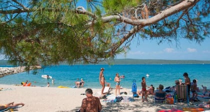 Calypso With Large Heated Pool 50m2