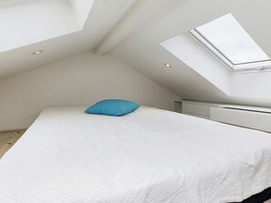 2 bedrooms, individually furnished - 4 Person Holiday Home in Karrebaeksminde (Karrebæksminde)