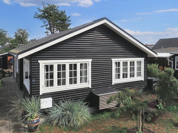 Exterior - 4 Person Holiday Home in Karrebaeksminde (Karrebæksminde)