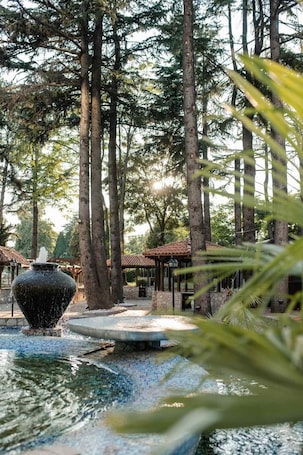 Front of property. Hotel Drim & SPA