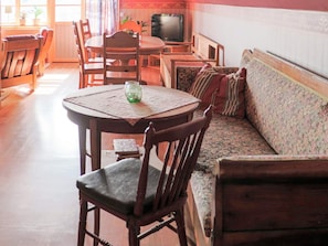 House | Dining - 5 Person Holiday Home in Falkenberg (Falkenberg)