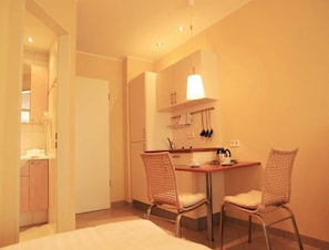 Apartment | Dining