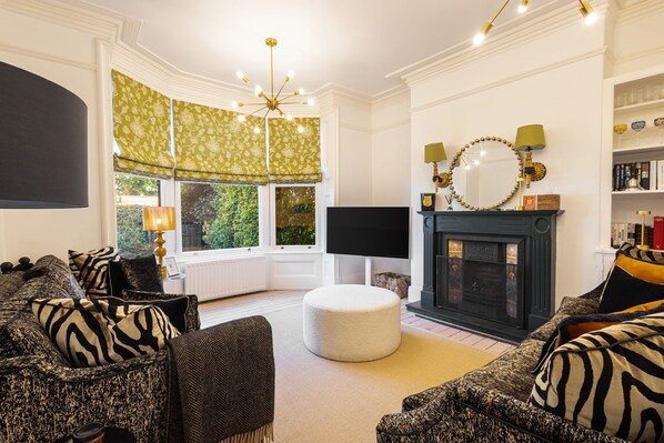 Hus | 2 soverom og skrivebord