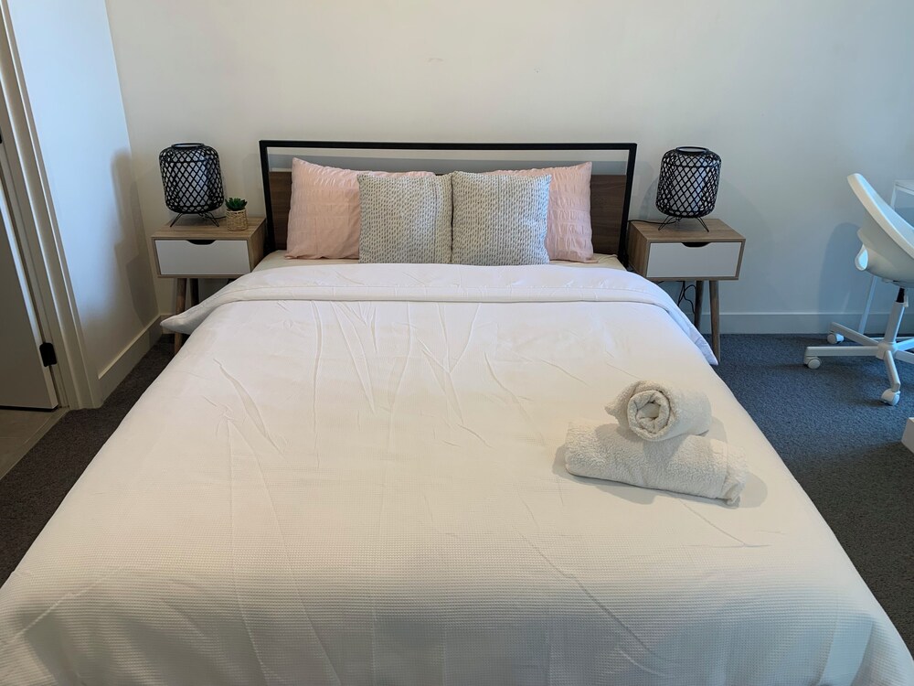 Stylish 2BR MCity Apartment with Private Parking Melbourne Vrbo