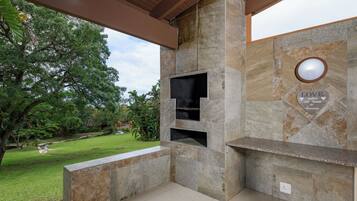 Classic Villa, Patio, Garden View | Terrace/patio