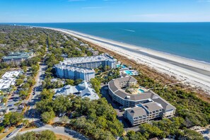 Exterior - 319 Breakers: Oceanfront, Top Floor, Free Bikes (Hilton Head Island)