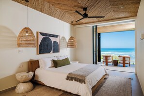 6 bedrooms, desk, free WiFi, bed sheets