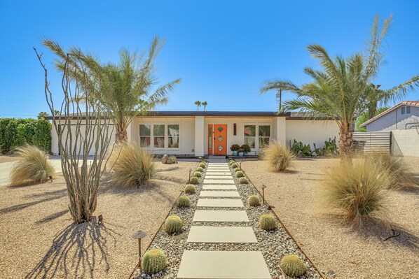 House (5 Bedrooms) | Interior - ~ 4 Mi to Dtwn: Dog-friendly Palm Springs Oasis! (Palm Springs)