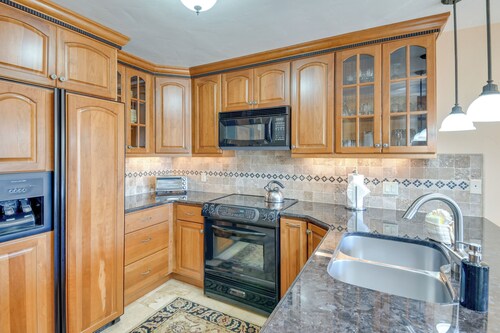 Mtn-view Steamboat Condo: Shuttle to Resort