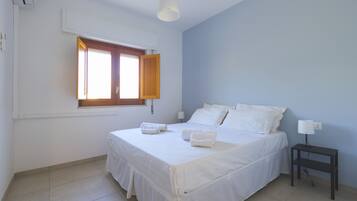 4 Schlafzimmer, Bügeleisen/Bügelbrett, kostenloses WLAN, Bettwäsche