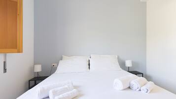 4 camere, ferro/asse da stiro, Wi-Fi gratuito, lenzuola