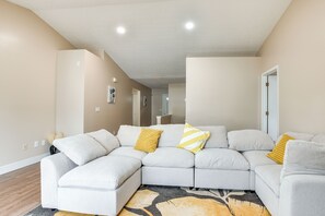 House (3 Bedrooms) | Interior - 8 Mi to Downtown: Pet-friendly Columbus Home (Columbus)