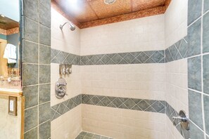 Apartment (1 Bedroom) | Bahagian dalam