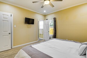 Rumah (2 Bedrooms) | Interior