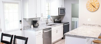 Family Home Near Owa+Beach