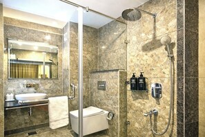 Premium Double Room | Bathroom | Shower, towels, soap, shampoo - Signature inn Mcleodganj (Dharamshala)