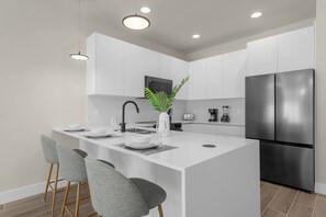 Apartment | 3 bedrooms, Internet