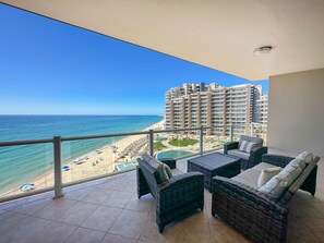 Apartment | 2 bedrooms, Internet - Beach Bliss Retreat 2BR Beachfront Condo (Puerto Peñasco)