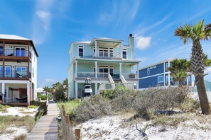 Exterior - Steps to Beach, Gulf Views, Community Pool, Sleeps 14! Adventure Time🌊 (Cape San Blas)