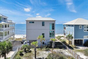 Exterior - Steps to Beach, Gulf Views, Community Pool, Sleeps 14! Adventure Time🌊 (Cape San Blas)