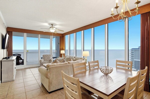 Interior - Colonnades 1503 (Gulf Shores)