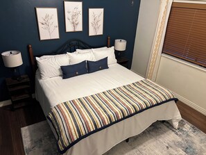 2 bedrooms, desk, iron/ironing board, free WiFi