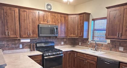 Charming Farmhouse-2 bedroom in a quiet country setting only minutes from town.