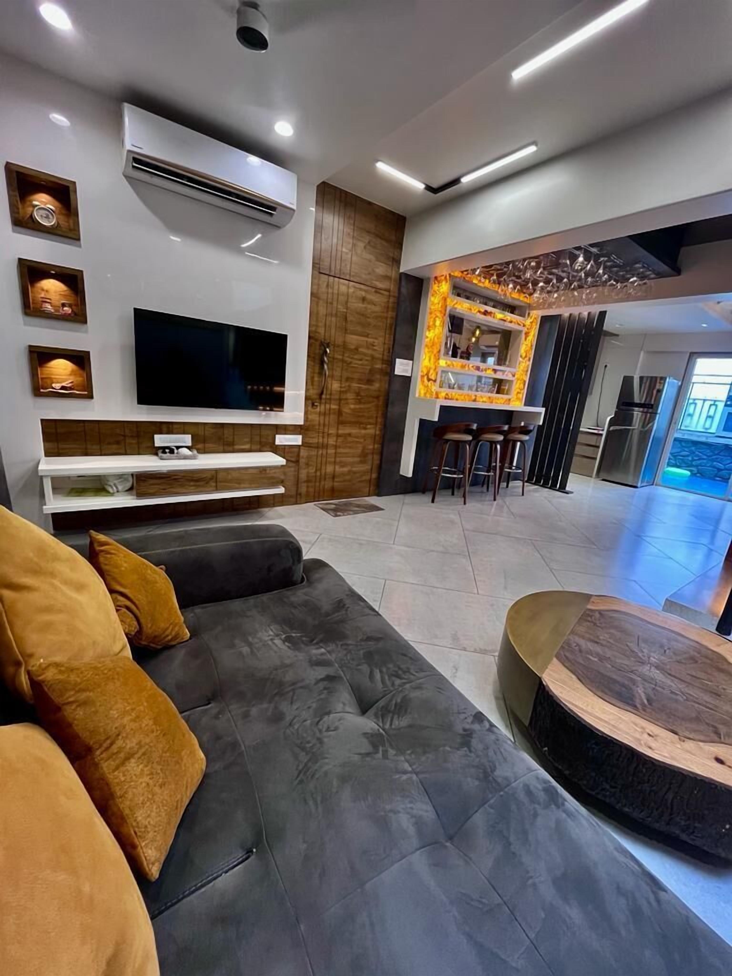 Een flatscreentelevisie