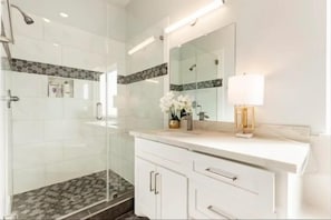 Maison, 3 chambres | Salle de bain