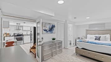 1 bedroom, iron/ironing board, WiFi, bed sheets