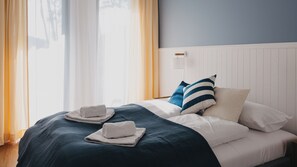 Apartament (7) | 1 habitación, decoración personalizada y muebles diferentes 