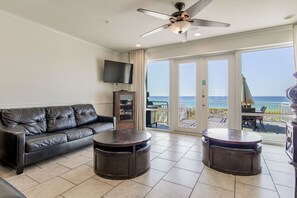 TV, DVD player - Amazing 3 Bed, 3.5 Bath, Gulf Front townhome at White Sands #425! (Pensacola Beach)