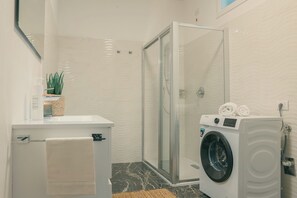 Apartment, Balcony | 1 bedroom, premium bedding, down comforters, iron/ironing board - Diana (Como)