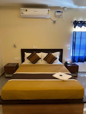 Laptop workspace, soundproofing - NS RESIDENCY (Port Blair)
