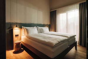 Apartment Lohner, balcony, mountain view | 低過敏寢具、客房內保險箱、遮光布/窗簾、隔音