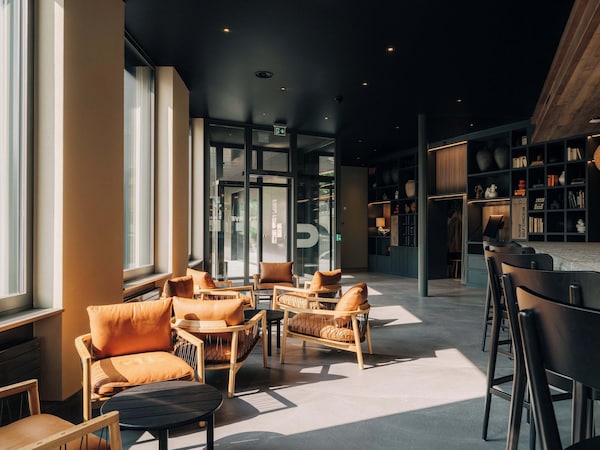 Kurve Apartments & Lounge - Suiza