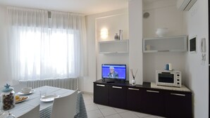 Unclassified image, 2 of 39, button - Mina Suite - Double Apartment (Cattolica)