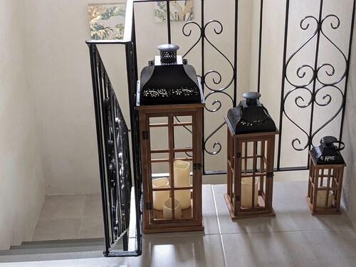 Cozy 2-bedroom apartment in lovely Rendezvous with AC, WiFi