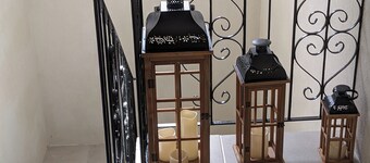 Cozy 2-bedroom apartment in lovely Rendezvous with AC, WiFi