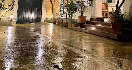 Mandarine Hostel