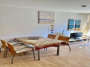 Apartment | Dining - Nice Apartment in Bad Herrenalb With Pool (Bad Herrenalb)