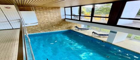 Apartment | Pool | Outdoor pool