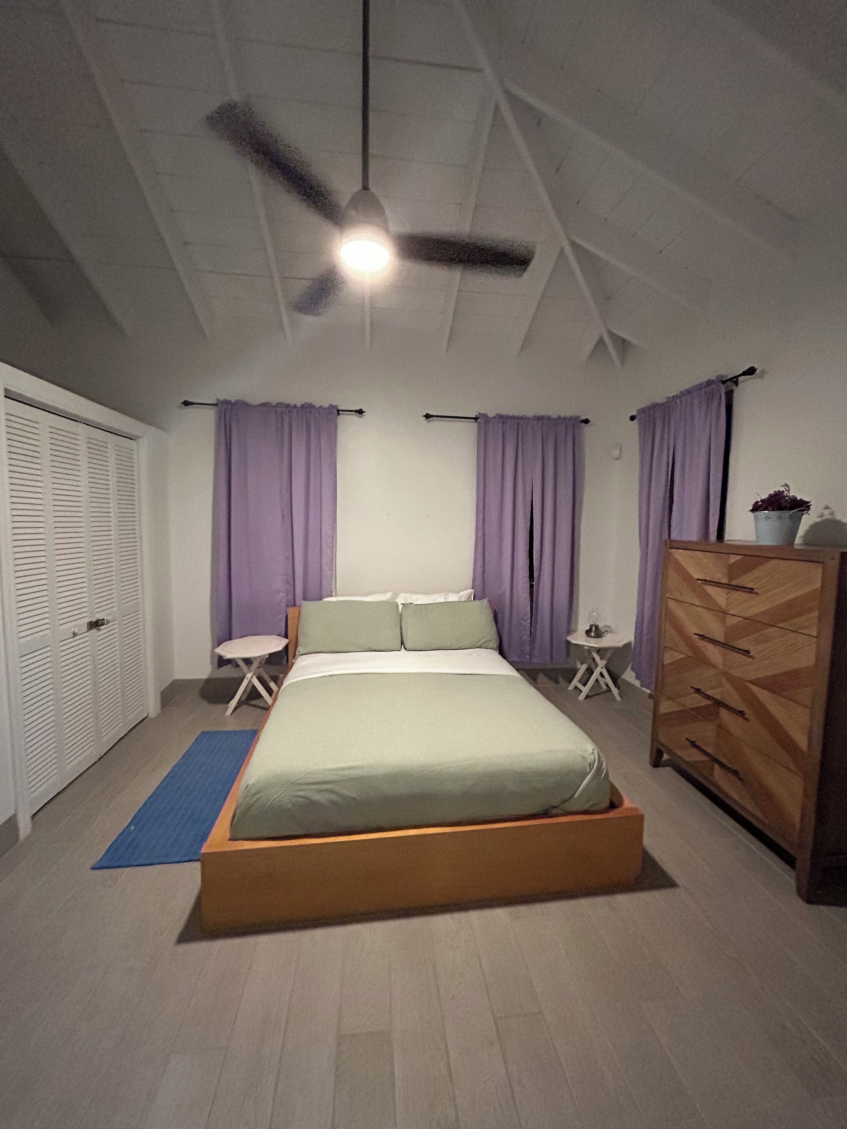 2 Schlafzimmer, Bügeleisen/Bügelbrett, WLAN, Bettwäsche