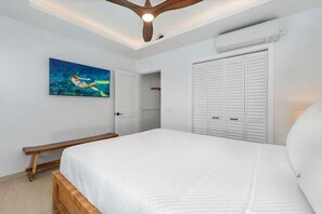 3 habitaciones, tabla de planchar con plancha, internet y ropa de cama 