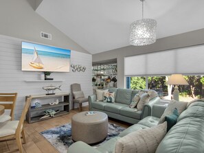Smart TV - Great Cottage at Hidden Dunes with Free Seasonal Beach Chair Setup! (Miramar Beach)