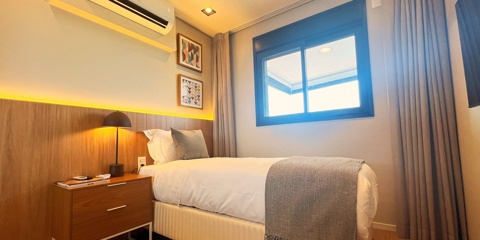 Apartment | Premium bedding, blackout curtains, soundproofing, iron/ironing board