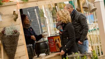 Villa | Outdoor dining